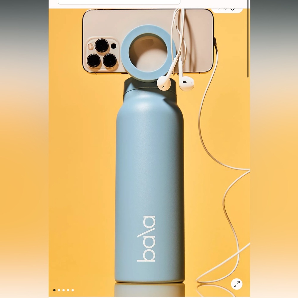 Bala Blue Portable Audio Holder